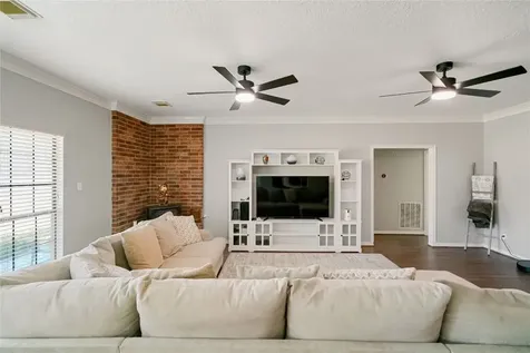 28911 Commons Oaks Drive Huffman TX 77336