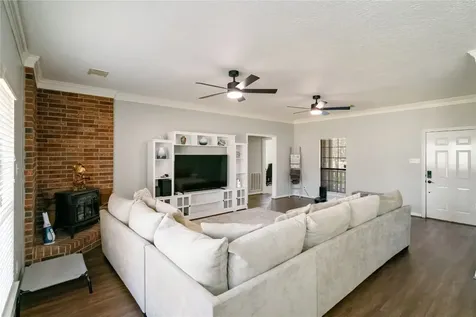 28911 Commons Oaks Drive Huffman TX 77336