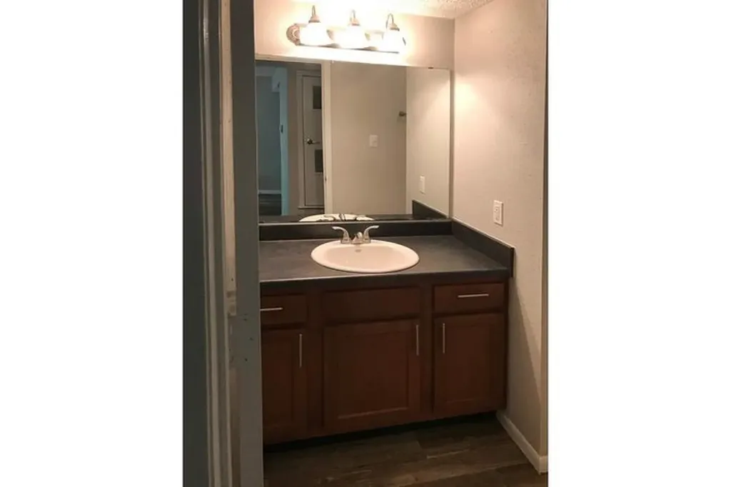 7201 Wood Hollow Drive 322 Austin TX 78731
