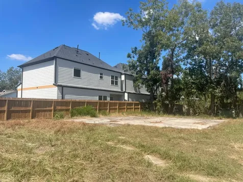 2602 Paul Quinn Street Houston TX 77091