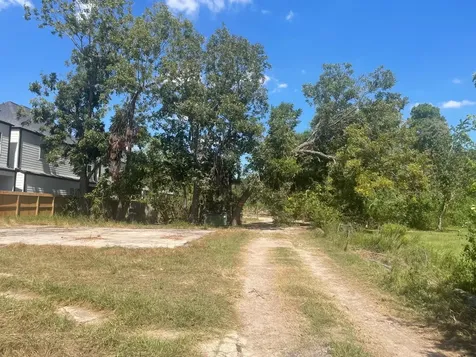 2602 Paul Quinn Street Houston TX 77091