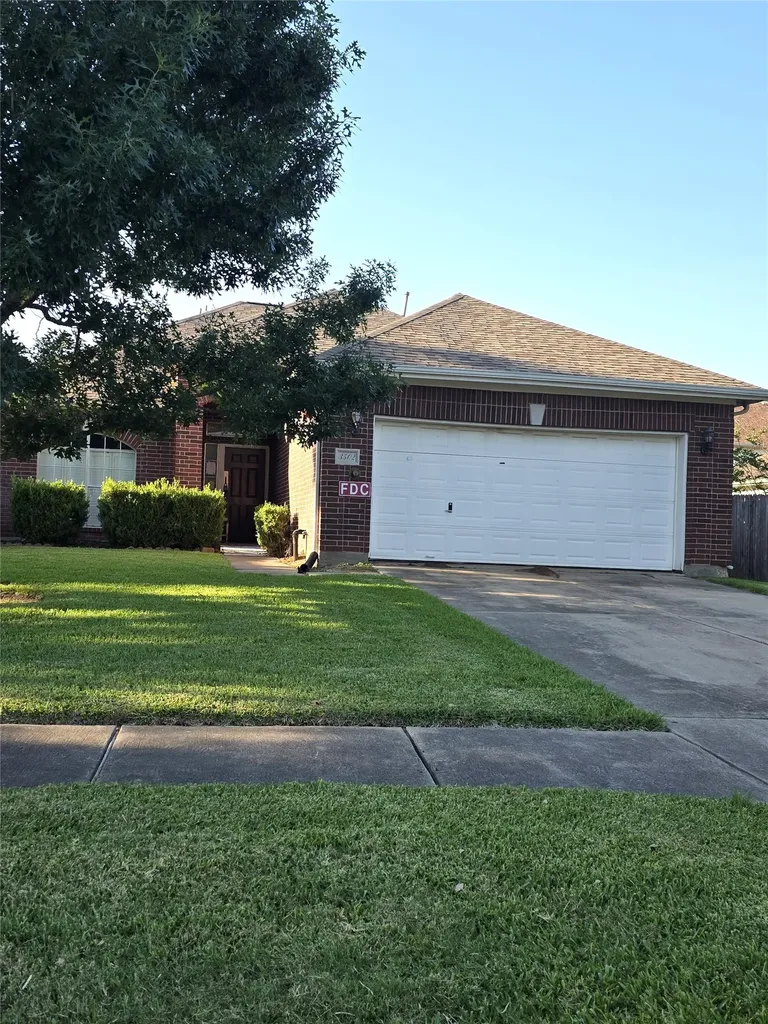 3502 Stratford Manor Drive Sugar Land TX 77498
