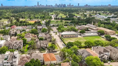 6520 Rodrigo Street Houston TX 77007