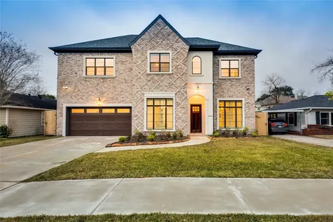 3302 Elmridge Street Houston TX 77025