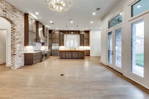 3302 Elmridge Street Houston TX 77025