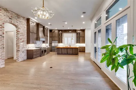 3302 Elmridge Street Houston TX 77025