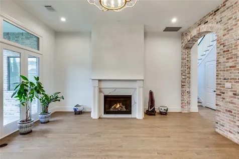 3302 Elmridge Street Houston TX 77025