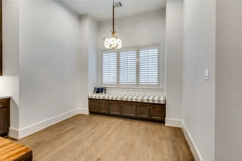3302 Elmridge Street Houston TX 77025
