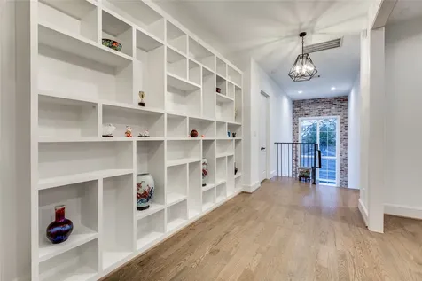 3302 Elmridge Street Houston TX 77025