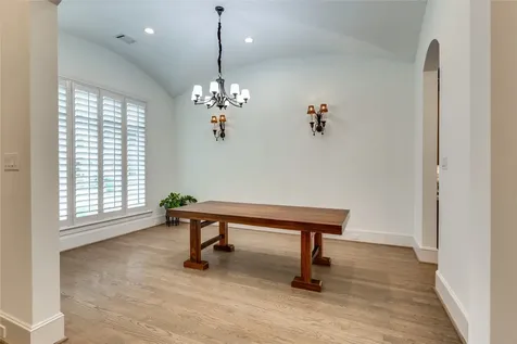 3302 Elmridge Street Houston TX 77025