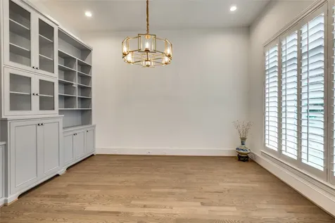 3302 Elmridge Street Houston TX 77025