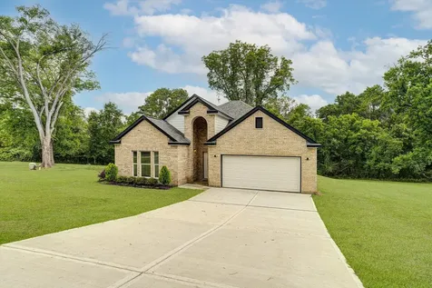 113 County Road 645 Dayton TX 77535
