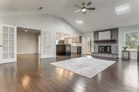 948 Spring Hills Drive New Braunfels TX 78130