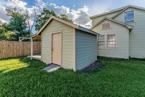701 Ward Road Baytown TX 77520