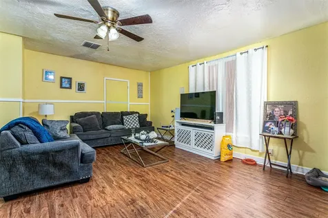 701 Ward Road Baytown TX 77520