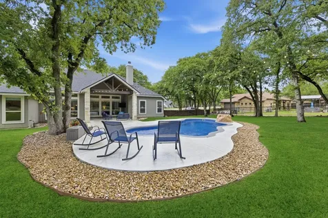 173 Bobby Lynn Drive Adkins TX 78101