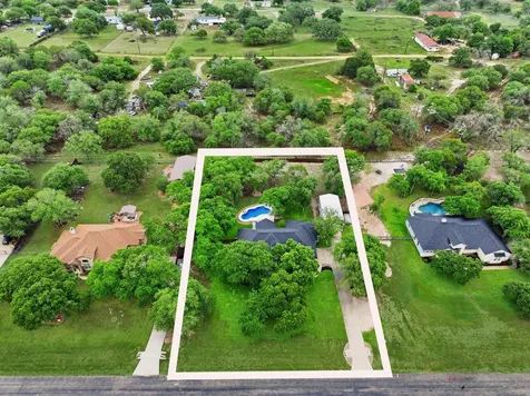 173 Bobby Lynn Drive Adkins TX 78101