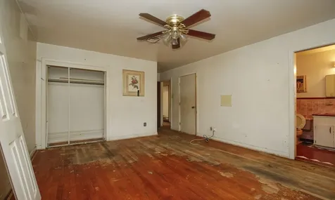 8215 Glencrest Street Houston TX 77061