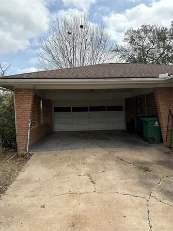8215 Glencrest Street Houston TX 77061