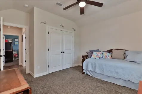 461 Twin Lakes Boulevard W West Columbia TX 77486