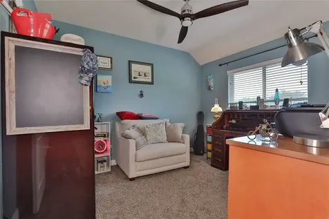 461 Twin Lakes Boulevard W West Columbia TX 77486