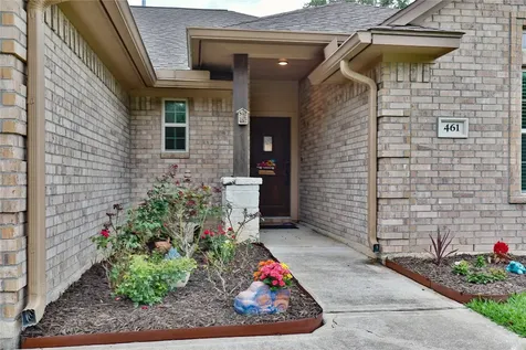 461 Twin Lakes Boulevard W West Columbia TX 77486