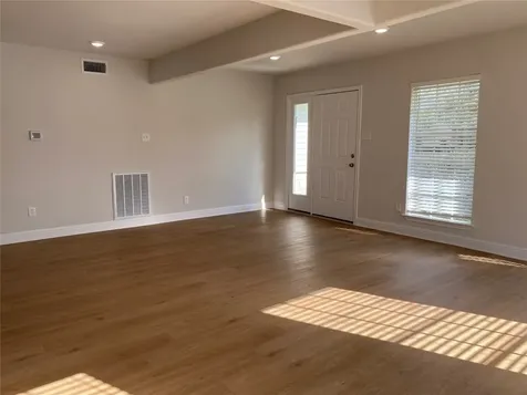 4901 Winnetka Street Houston TX 77021