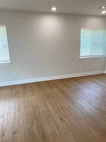 4901 Winnetka Street Houston TX 77021