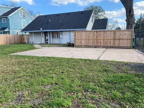 4901 Winnetka Street Houston TX 77021