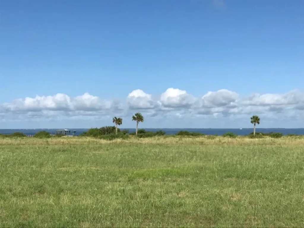 Lot 17 Blk 2 Bay Club Drive Seadrift TX 77983