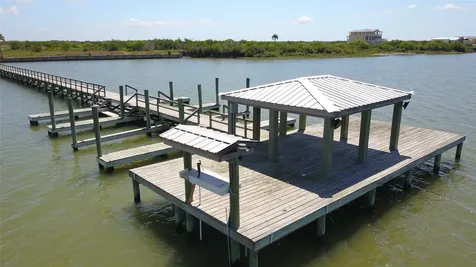 Lot 17 Blk 2 Bay Club Drive Seadrift TX 77983