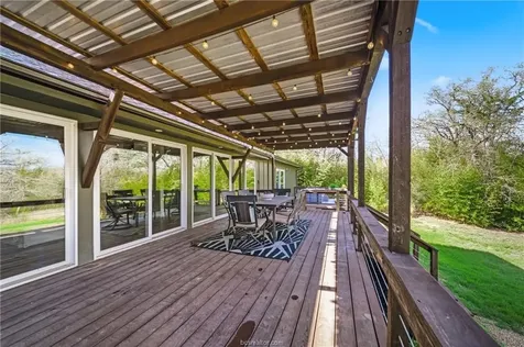 8052 Perry Lane College Station TX 77845