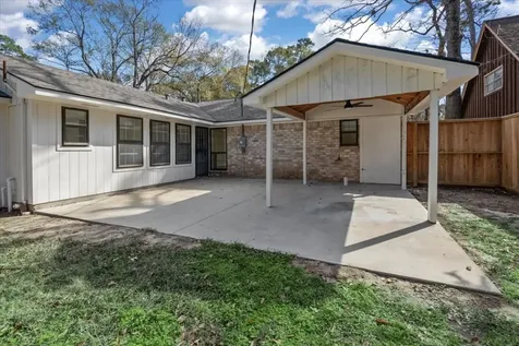 20 Woody Creek Drive Conroe TX 77301