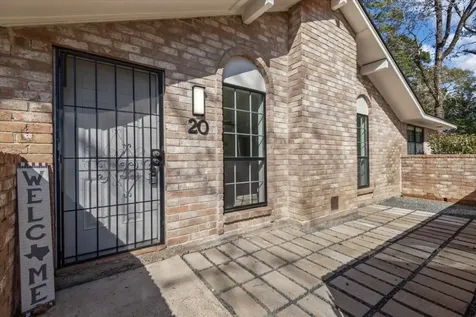 20 Woody Creek Drive Conroe TX 77301