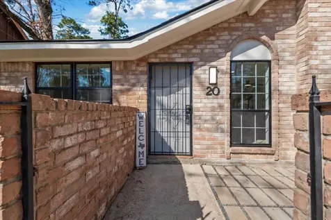 20 Woody Creek Drive Conroe TX 77301