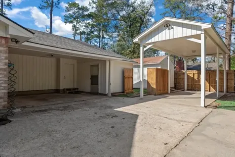 20 Woody Creek Drive Conroe TX 77301