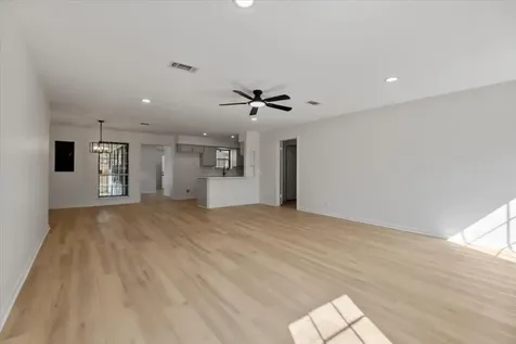 20 Woody Creek Drive Conroe TX 77301