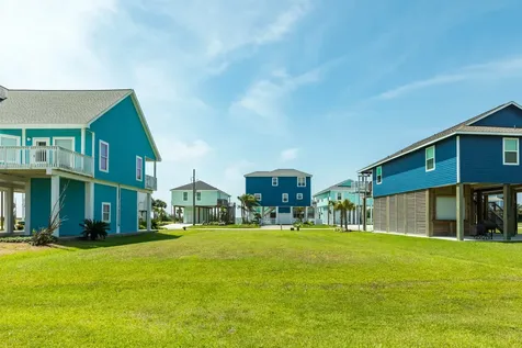 25026 Monterey Court Galveston TX 77554