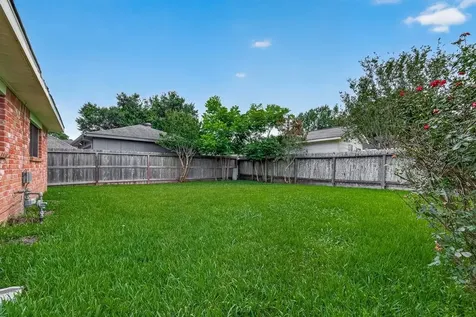 1519 Hitherfield Drive Sugar Land TX 77498