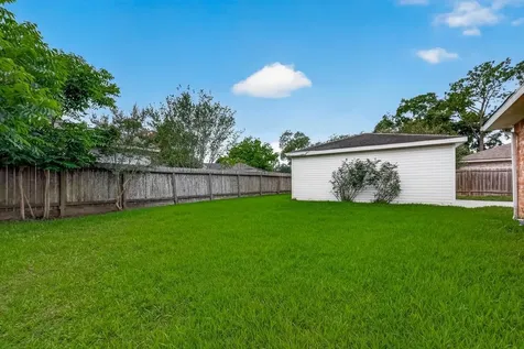 1519 Hitherfield Drive Sugar Land TX 77498