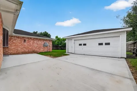1519 Hitherfield Drive Sugar Land TX 77498