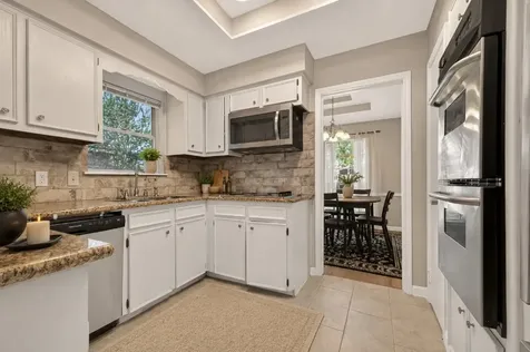 1519 Hitherfield Drive Sugar Land TX 77498