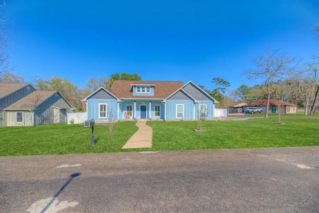 276 Resort Drive Livingston TX 77351