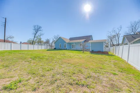 276 Resort Drive Livingston TX 77351