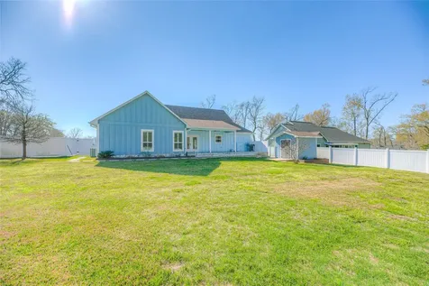 276 Resort Drive Livingston TX 77351