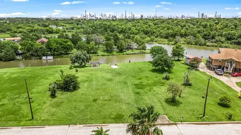 222 Rue Orleans Street Baytown TX 77520
