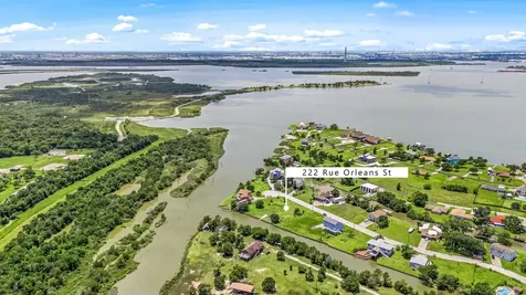 222 Rue Orleans Street Baytown TX 77520