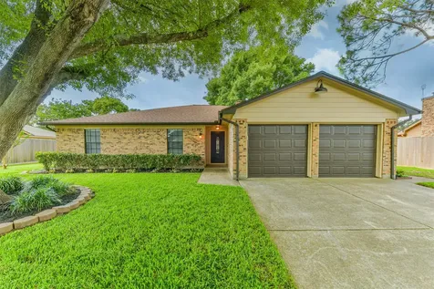 1413 23rd Avenue N Texas City TX 77590