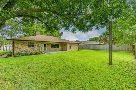 1413 23rd Avenue N Texas City TX 77590