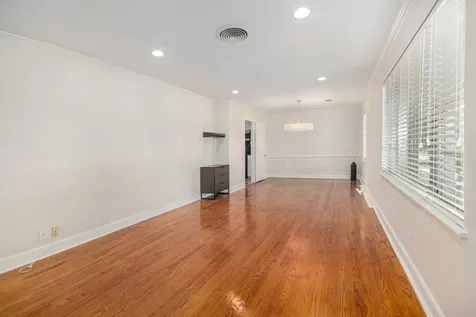 12847 Memorial Drive Houston TX 77024